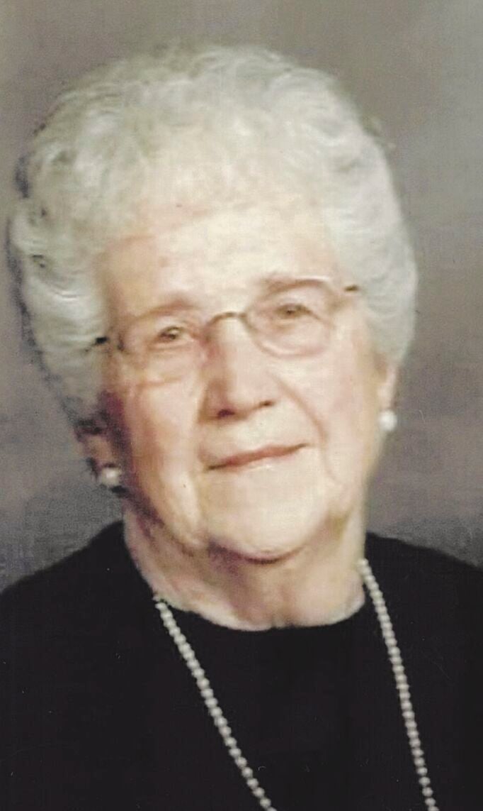 O. Marie McEwen | Obituaries | Huntingdondailynews.com