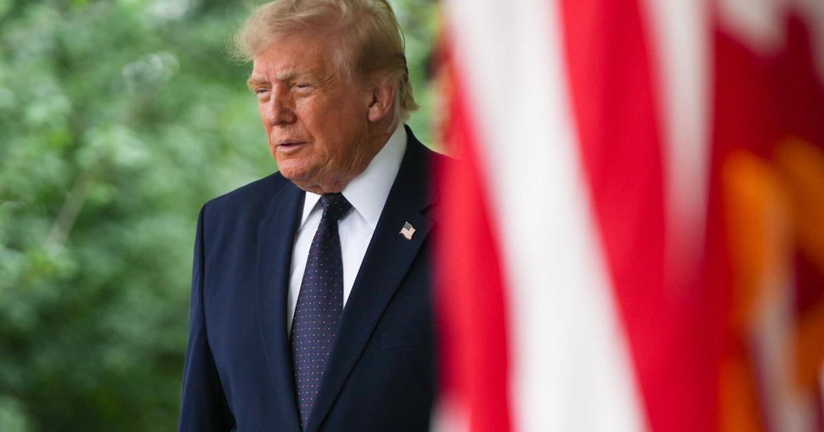 Regulators issue new guidance on bank lending risk tied to borrowers living illegally in US The Trump administration is cracking down on banks lending to people living in the U.S. illegally By FATIMA HUSSEIN and KEN SWEET Associated Press Jul 13, 2026 3 mins ago
