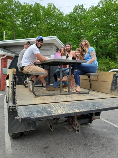 A truck bed picnic | News | huntingdondailynews.com