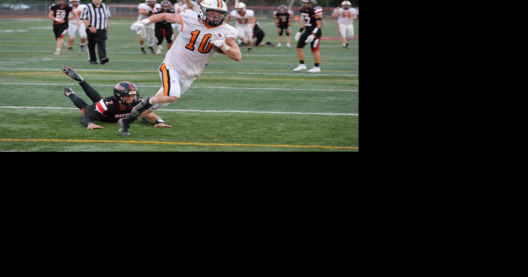 Clearfield rallies late to beat Tyrone 29-21 | Local ...