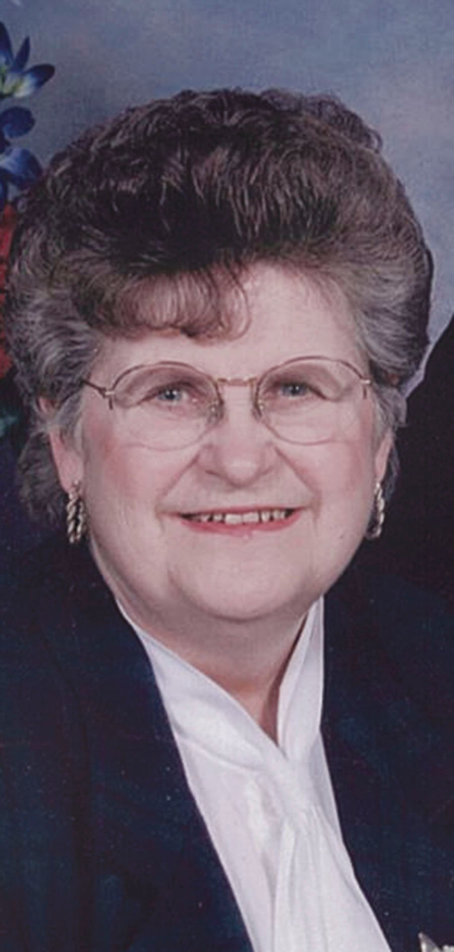 Helen Louise Harnish | Obituaries | Huntingdondailynews.com