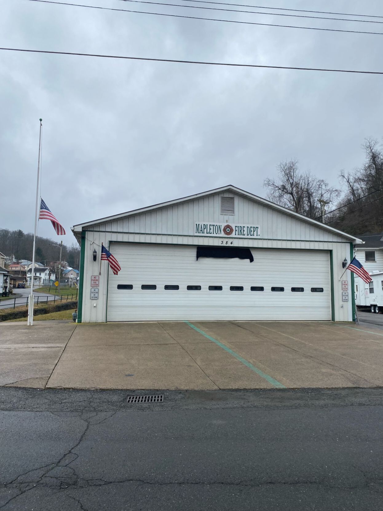 Mapleton first responder killed in line of duty | Local ...