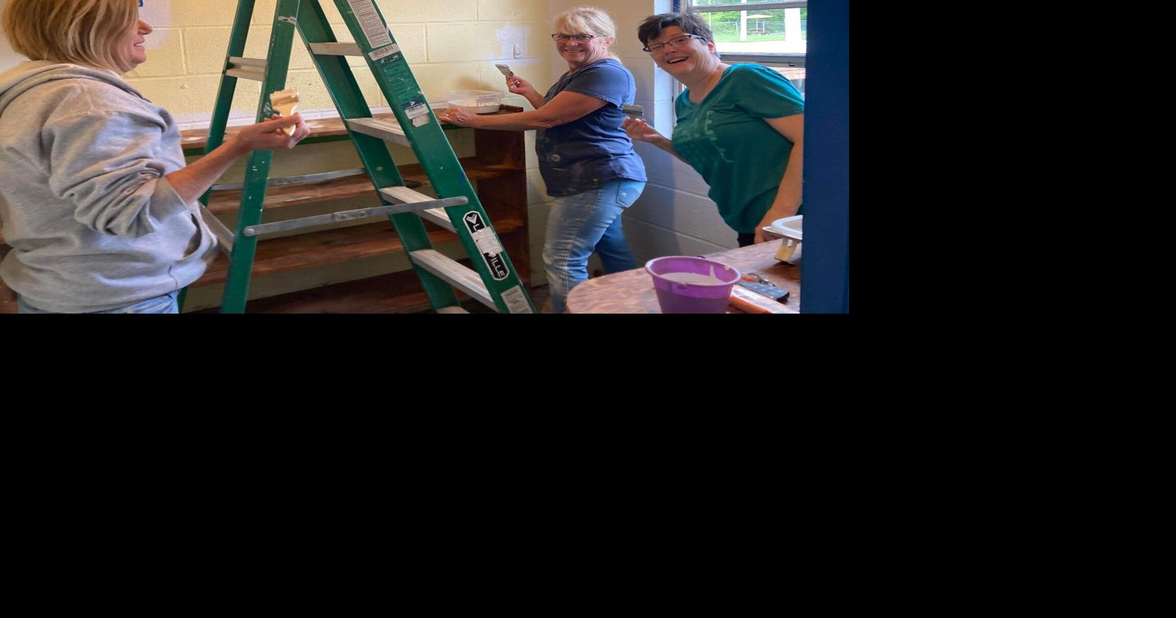 Community supports Three Springs pool Local