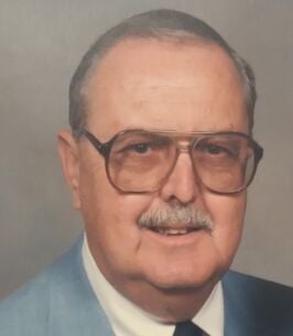 Mitchell L. Burkholder | Obituaries | Huntingdondailynews.com