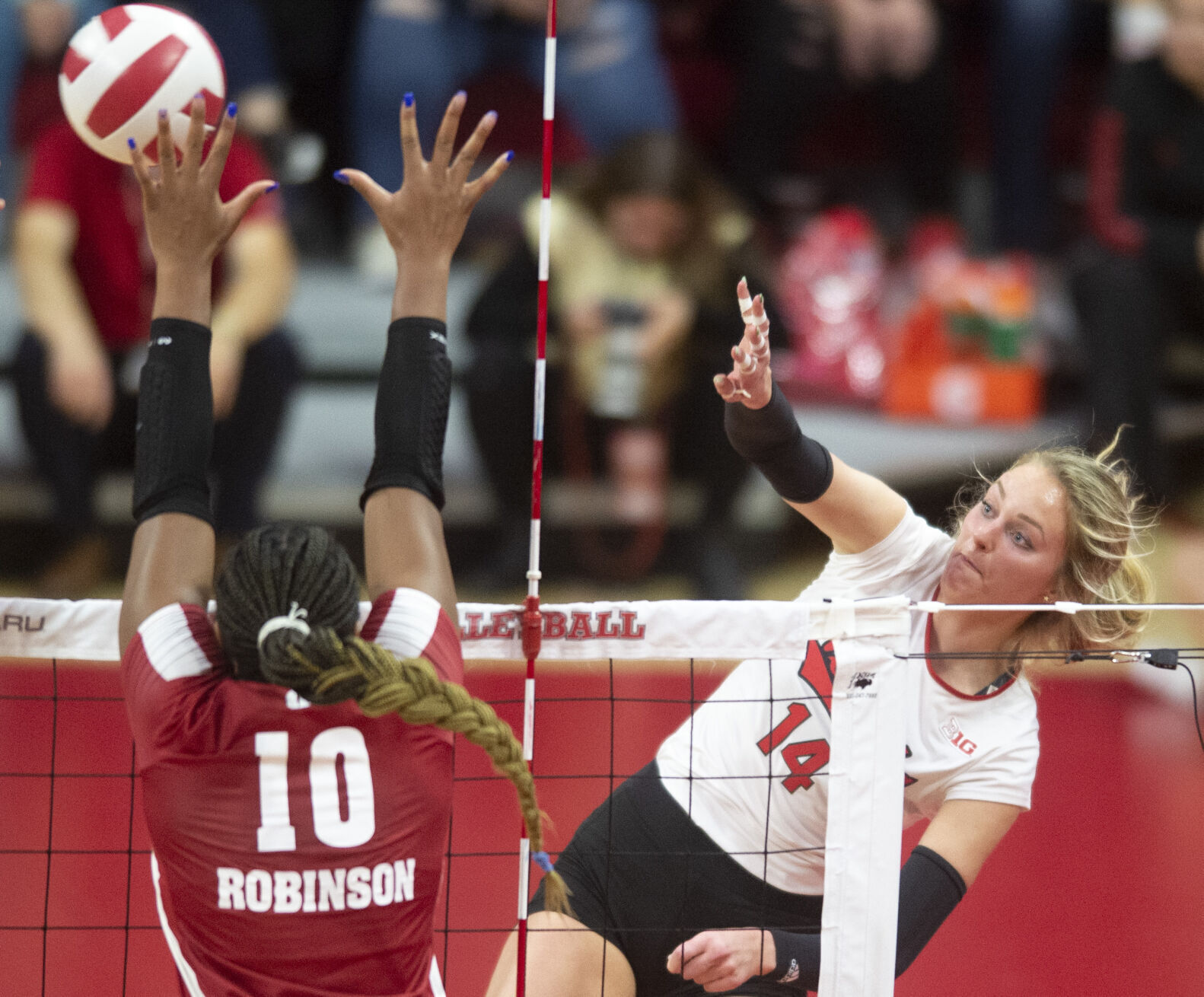 Wisconsin, Nebraska Both Win, Setting Up Undefeated Clash