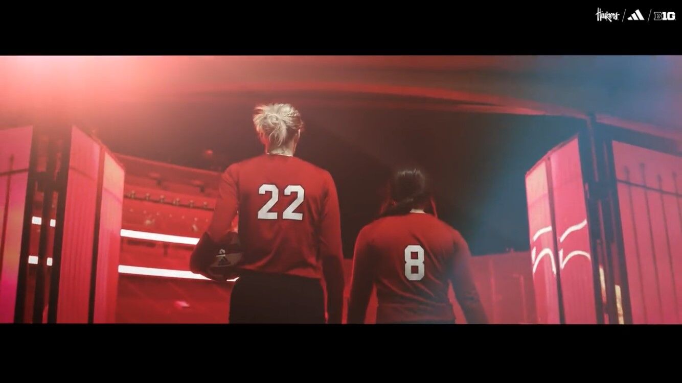 Watch Epic video sets stage for first-of-its-kind Nebraska volleyball match