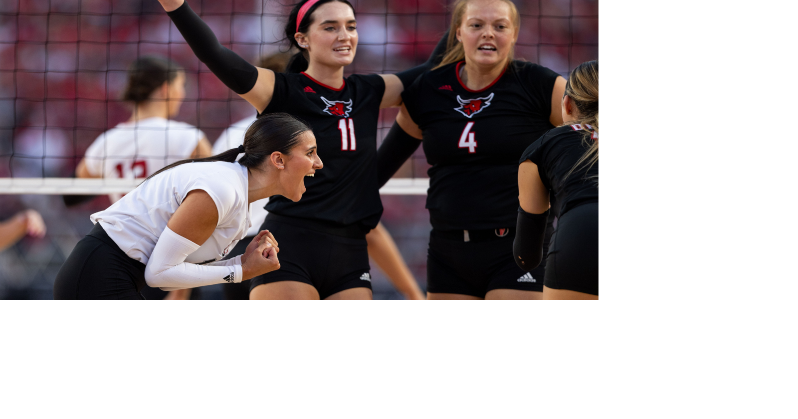 Record crowd at Nebraska volleyball reminds what football program