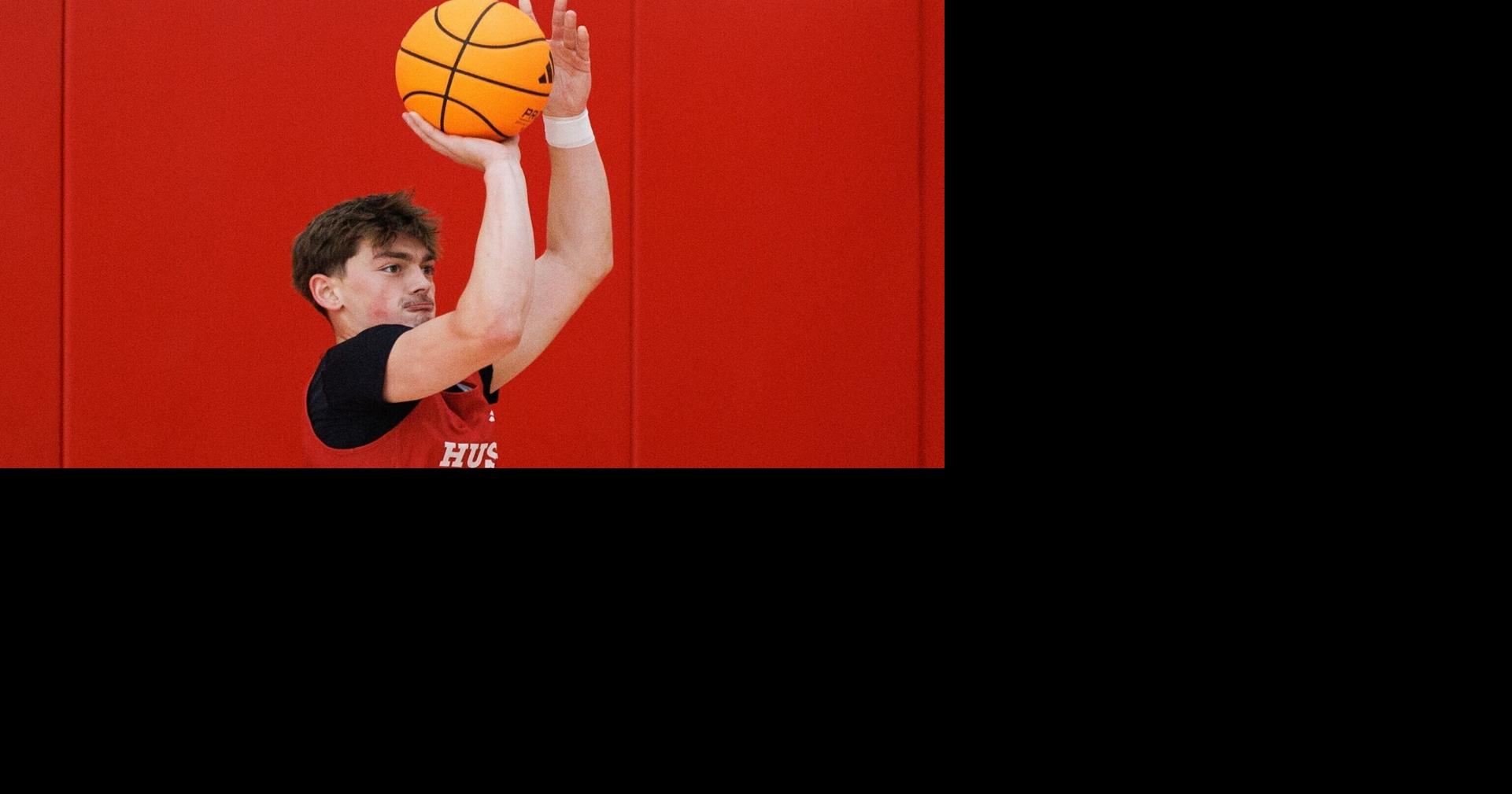 Nebraska basketball’s Connor Essegian returns after season-ending ankle ...
