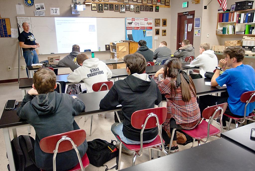 Kuna School District To Try Distance Learning Local News