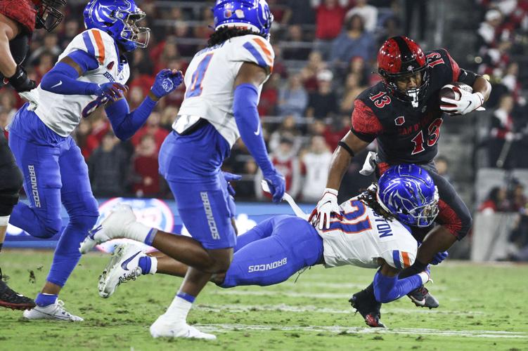 Boise State opens Mountain West play with 34-31 win against San Diego State, Boise State Football Coverage