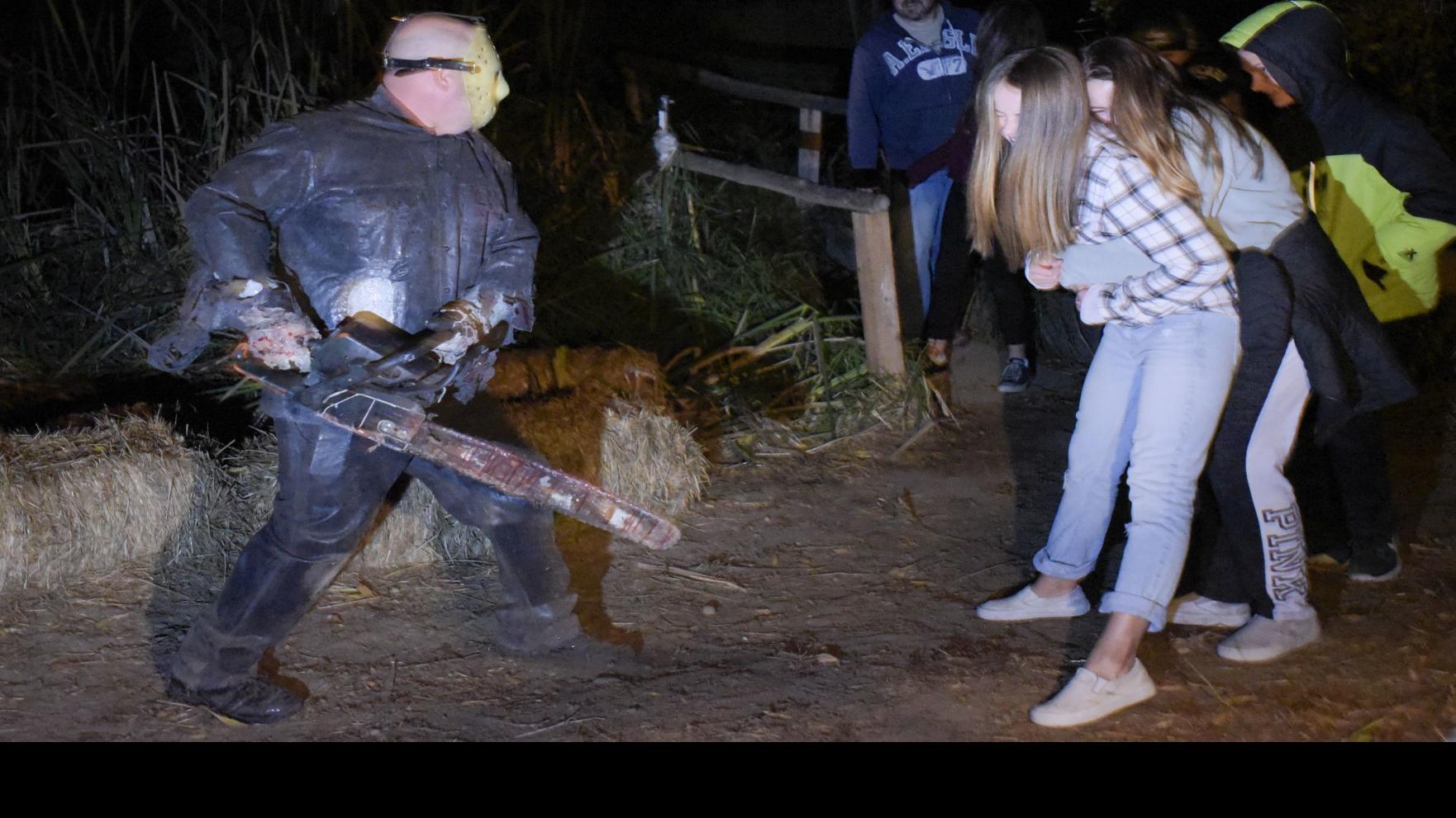 Who S Goin Chicken Hunting A Look Behind The Scenes At The People Who Bring Haunted World To Life Local News Idahopress Com