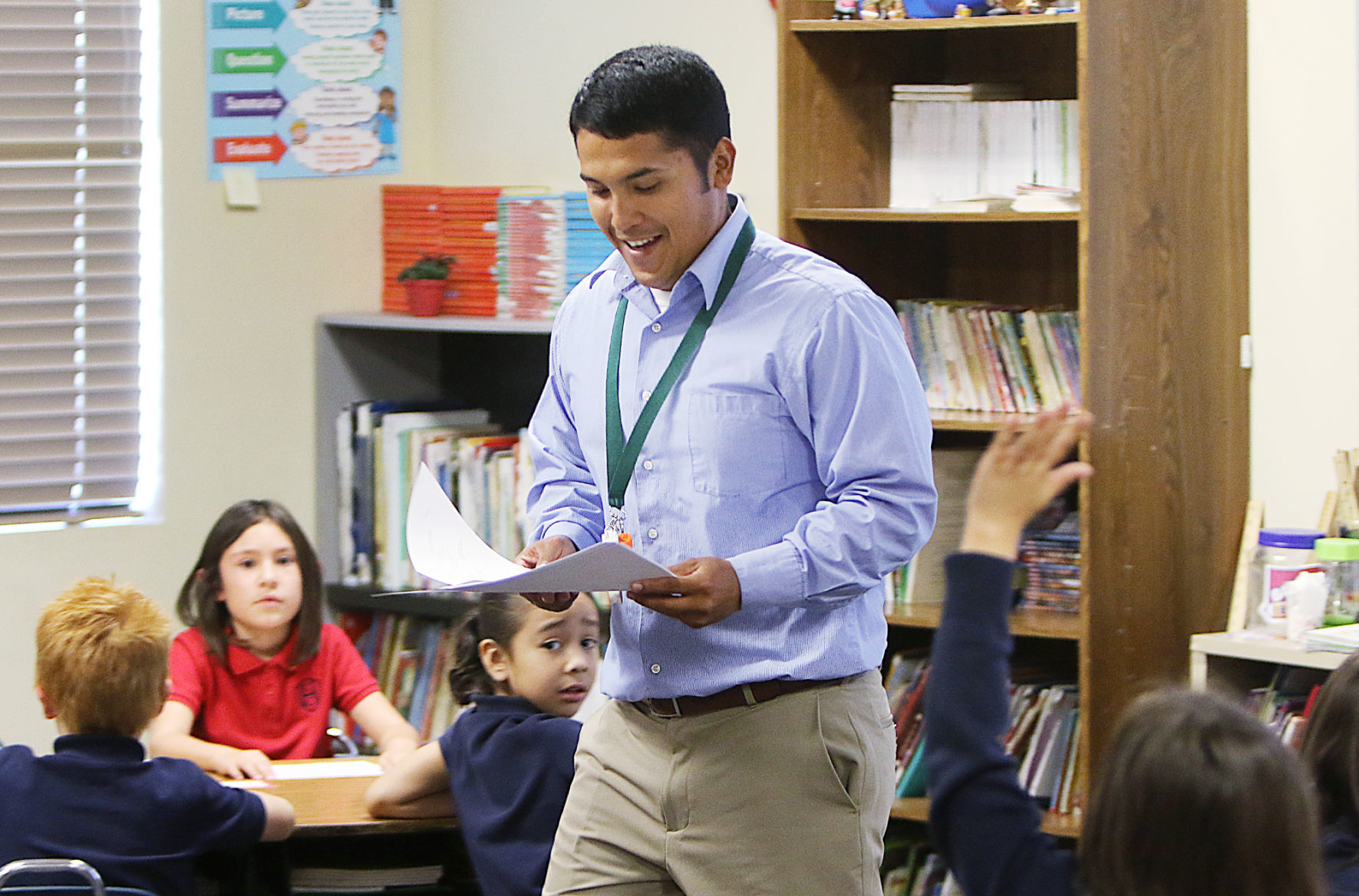 Discover 118+ male teacher dress code super hot seven.edu.vn