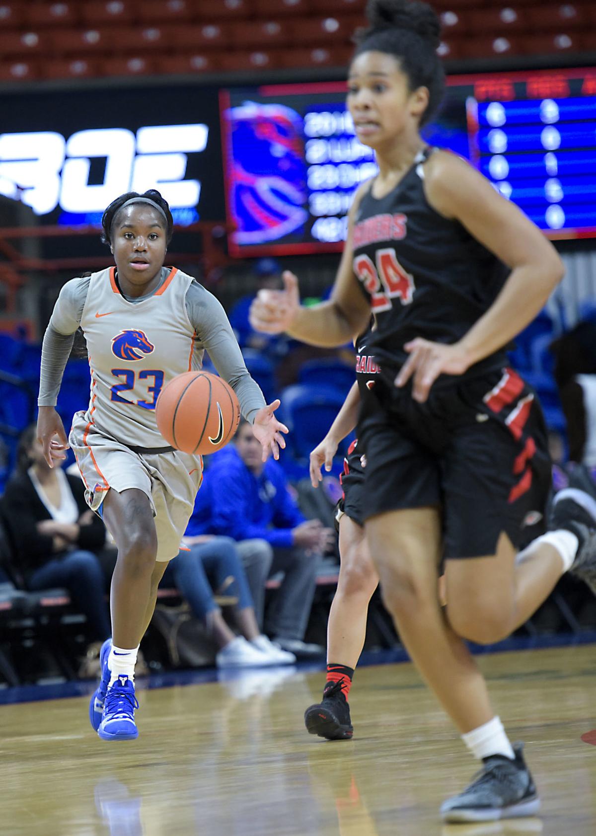 Boise State 91 Southern Oregon 46 Blue Turf Sports Idahopress Com