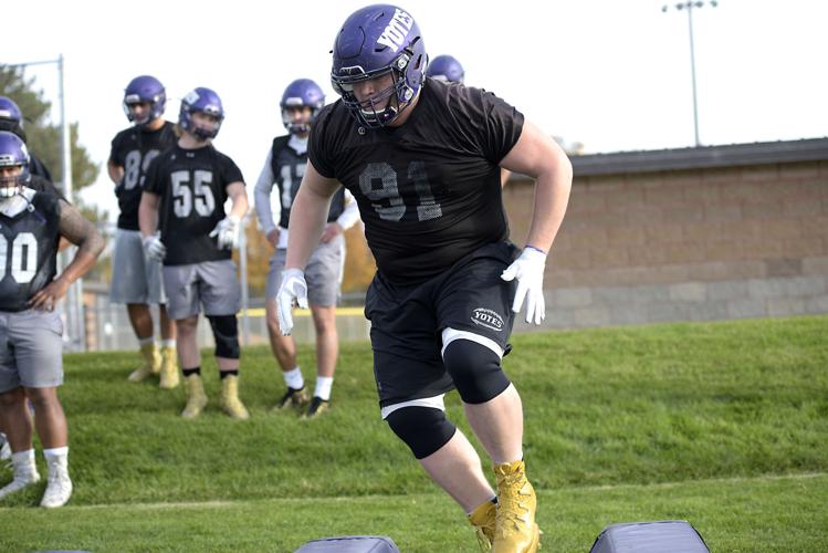 Zach White 'anchor' of defensive line for College of Idaho football