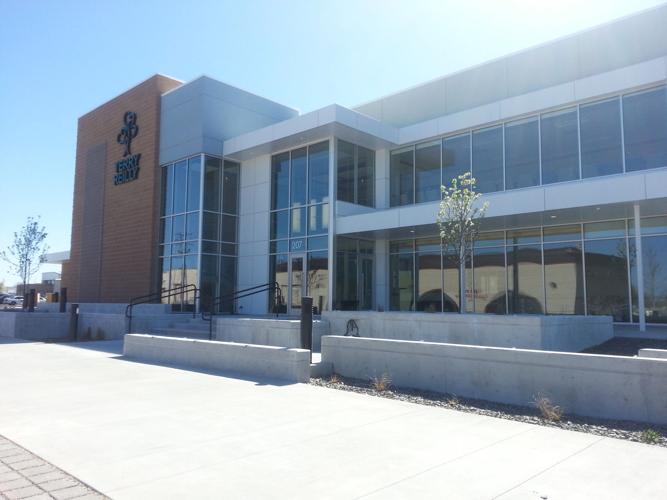 Newly built Terry Reilly clinic opens Wednesday Members