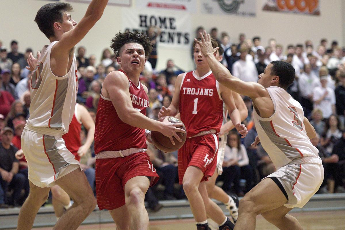Homedale Upsets Top Ranked Fruitland For First District Title And