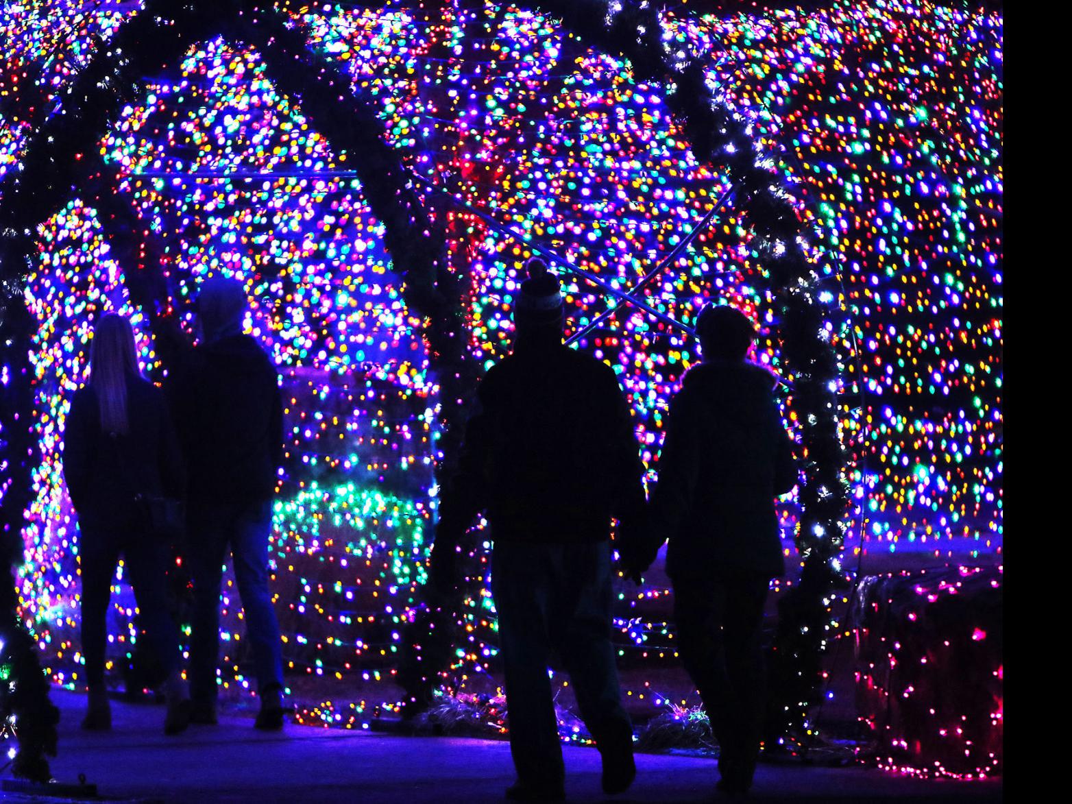 Downtown Caldwell's Winter Wonderland shines | Local News ...