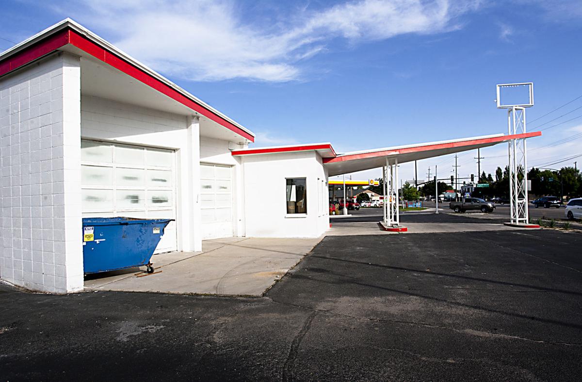 Local Couple Restoring Boise 1960s Era Gas Station To Former Glory Local News Idahopress Com