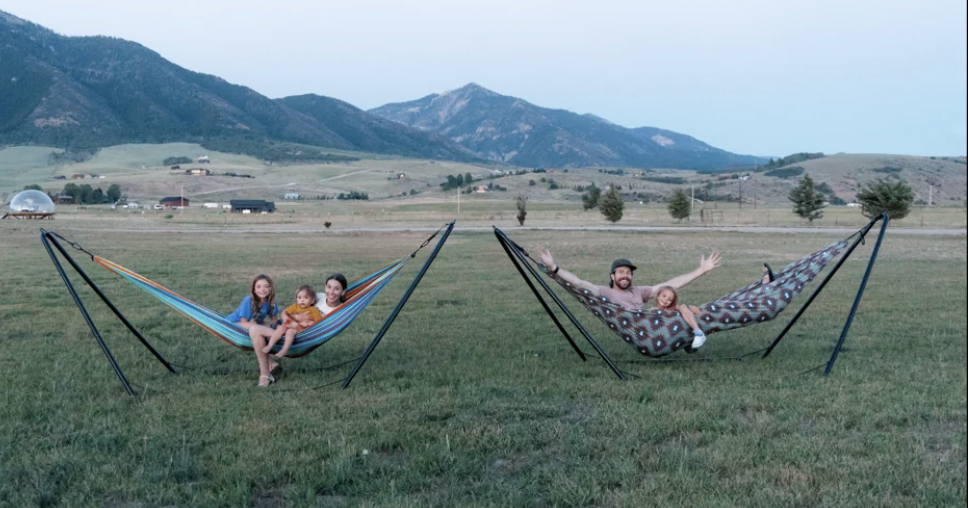 Swan Valley couple chases global title one hammock at a time