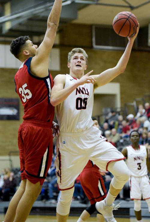 Northwest Nazarene Vs Simon Fraser Basketball Idahopress Com