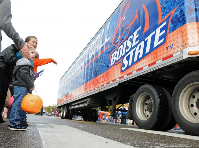 Boise State Parade Photo Gallery