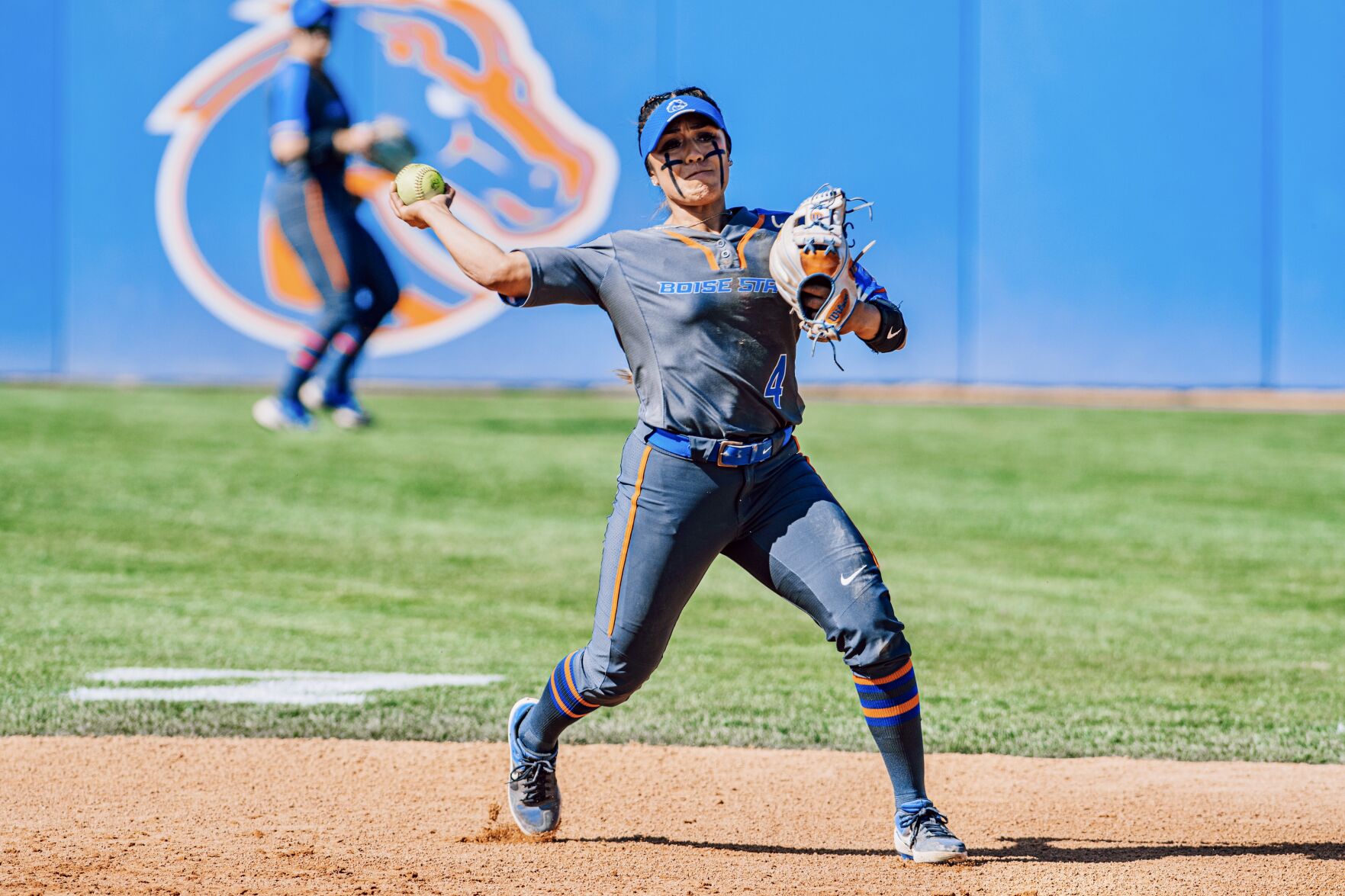 Boise State softball drops series opener to San Diego State Blue