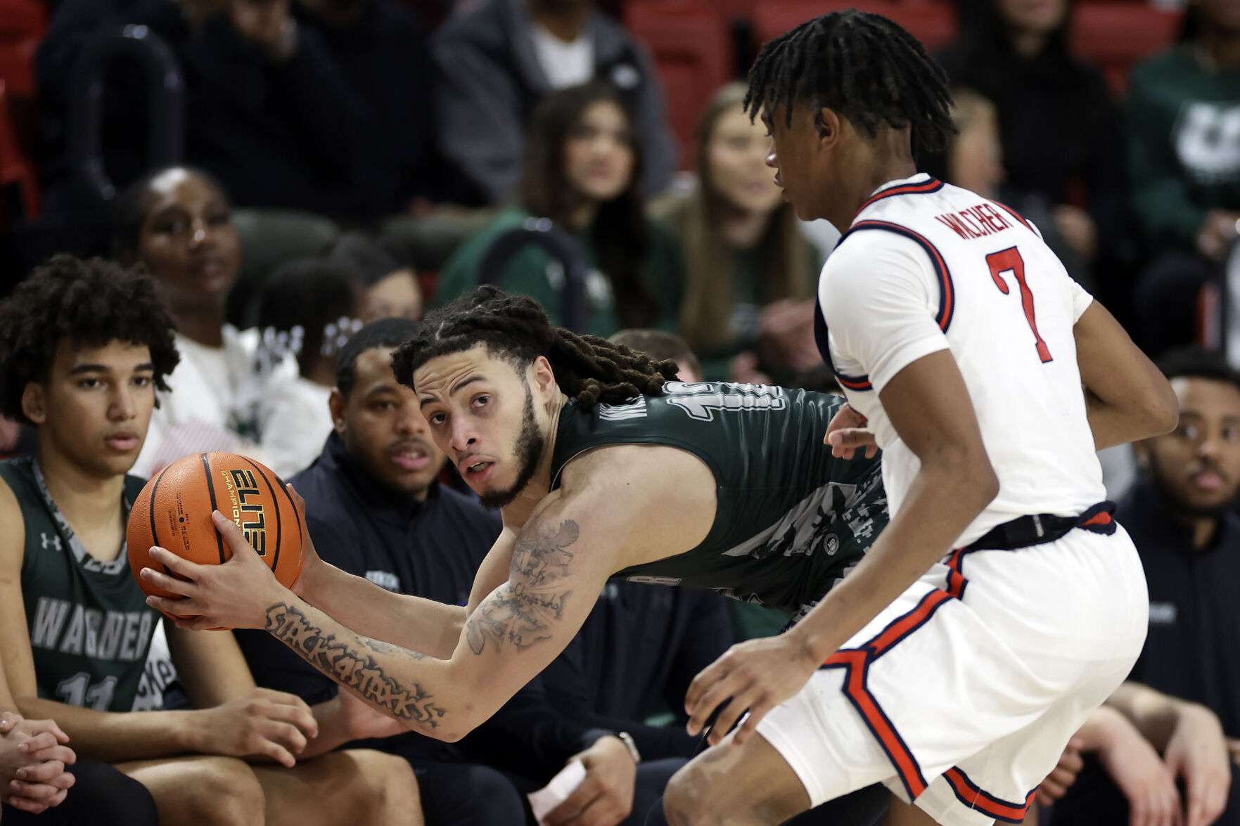 No. 22 St. John's Beats Wagner 66-45 For 1st Win As A Ranked Team In ...