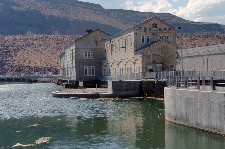 Picnic at Swan Falls Dam 101 Things to Do Summer Guide