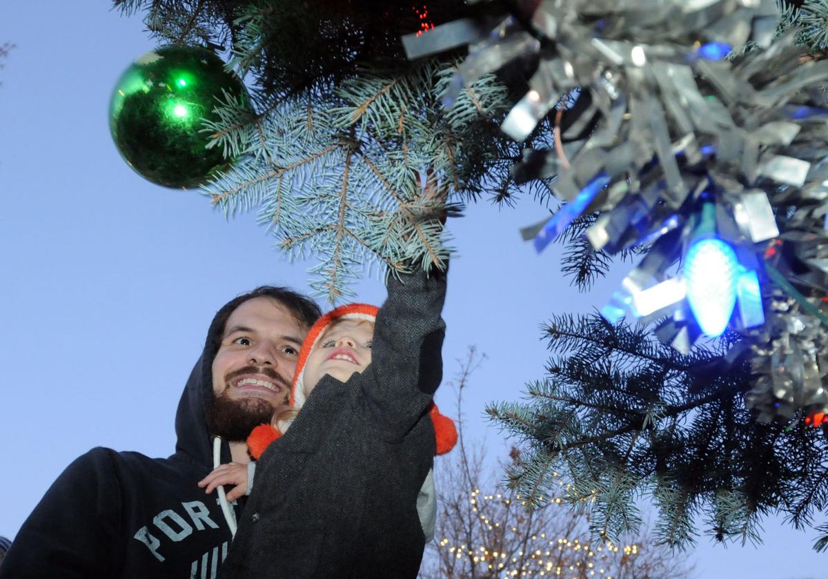 Nampa Christmas Tree Lighting Ceremony Photos