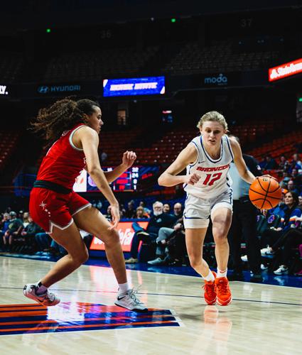 Bronco women can't keep pace in loss to UNLV | Boise State Women's ...