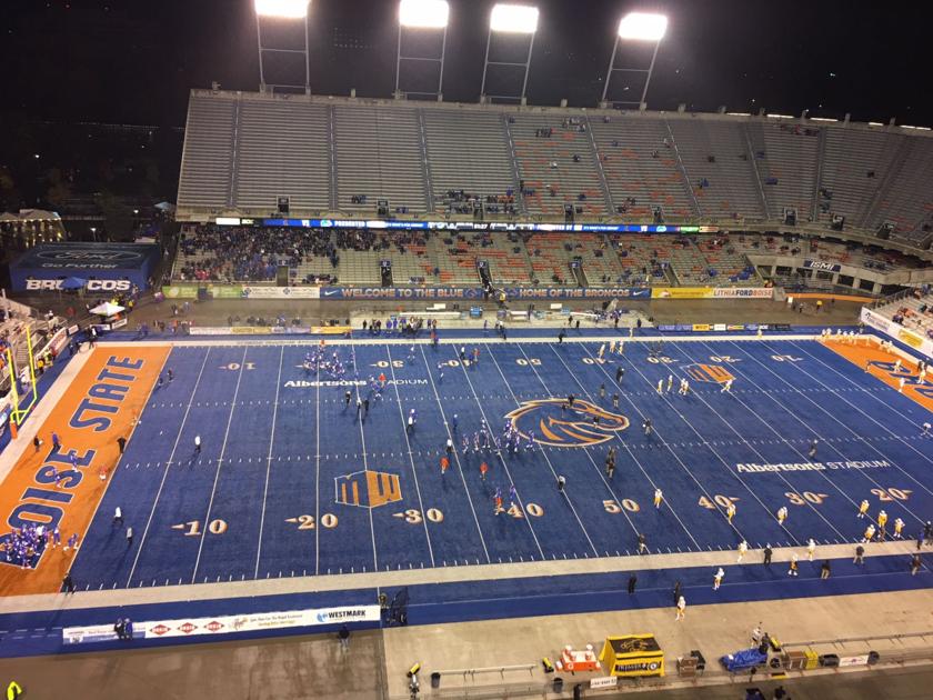 Live blog from Albertsons Stadium: Broncos top Wyoming, 24-14