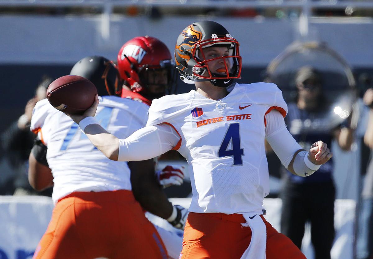 MOMENTUM BUILDER: Boise State pulls away late for 55-27 win ...