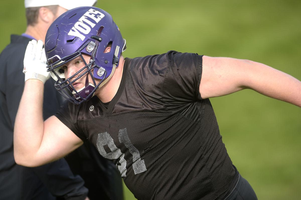 Zach White 'anchor' of defensive line for College of Idaho football team Idaho College Sports
