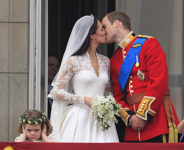 William weds Kate as billions watch — and hope