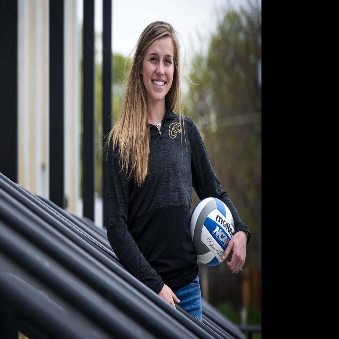 This Former Division I Volleyball Standout Believes She Can Turn Things Around At Capital High School Sports Coverage Idahopress Com