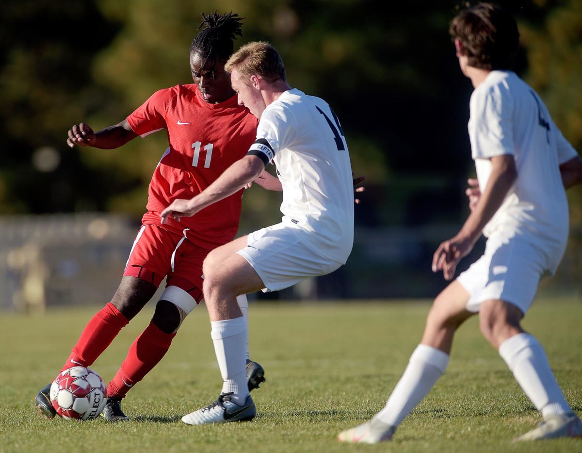 Boise boys soccer team survives upset bid to remain state's lone