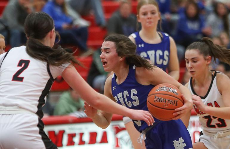 Melba's dynamic duo carries Mustangs to win over Cole Valley Christian