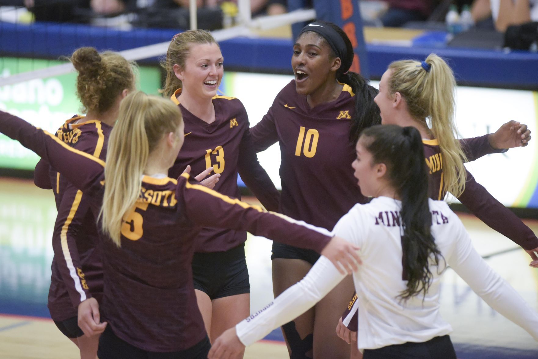 Boise State Vs Minnesota Volleyball | | Idahopress.com