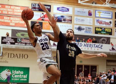 Yotes Shut Down Eastern Oregon To Get Back To Cascade Conference