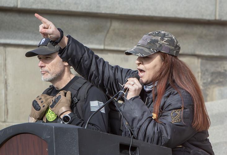 'Idaho Stands with ICE' rally sees hundreds at Idaho State Capitol as ...