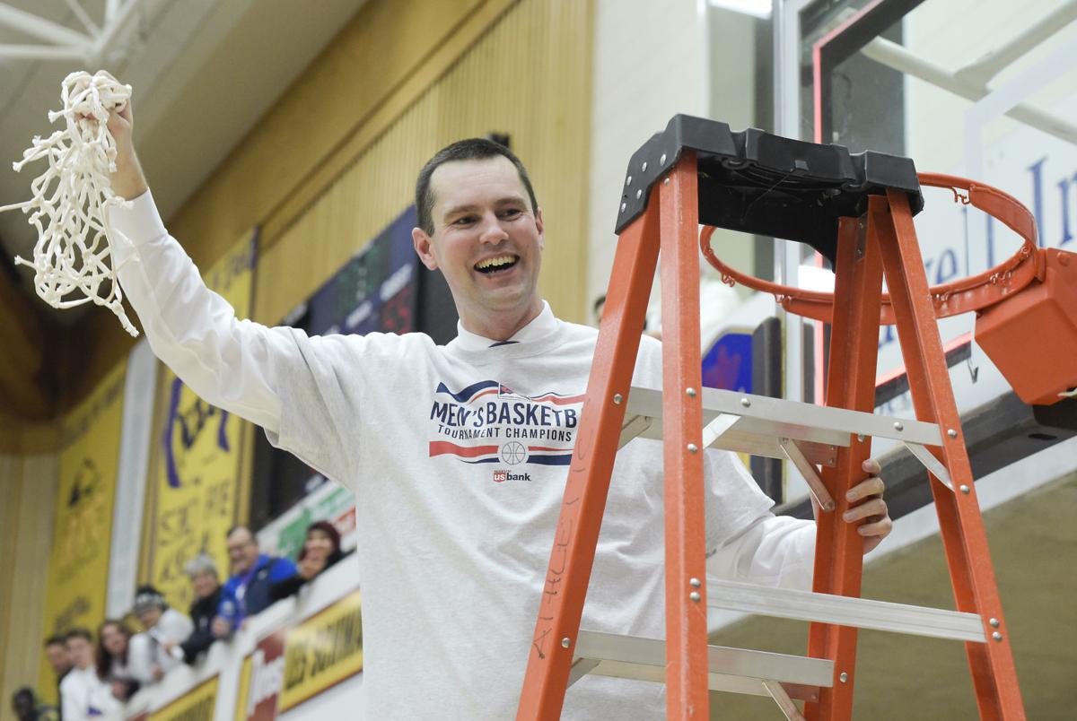 Yotes Blaine Named Naia Coach Of The Year By Hoopdirt Com Idaho
