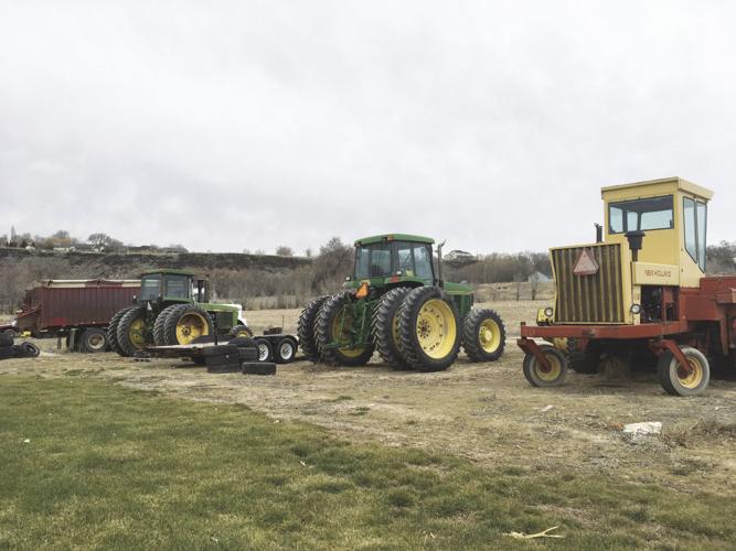 Melba farmer Dave Prow retires, to host equipment retirement auction
