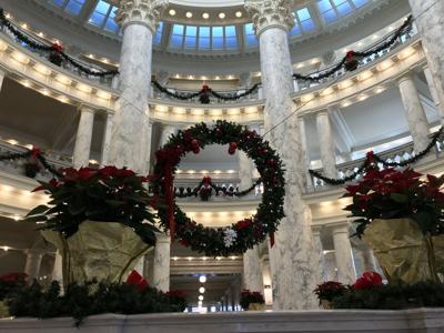 Holiday decorations Idaho state Capitol 11-23-22