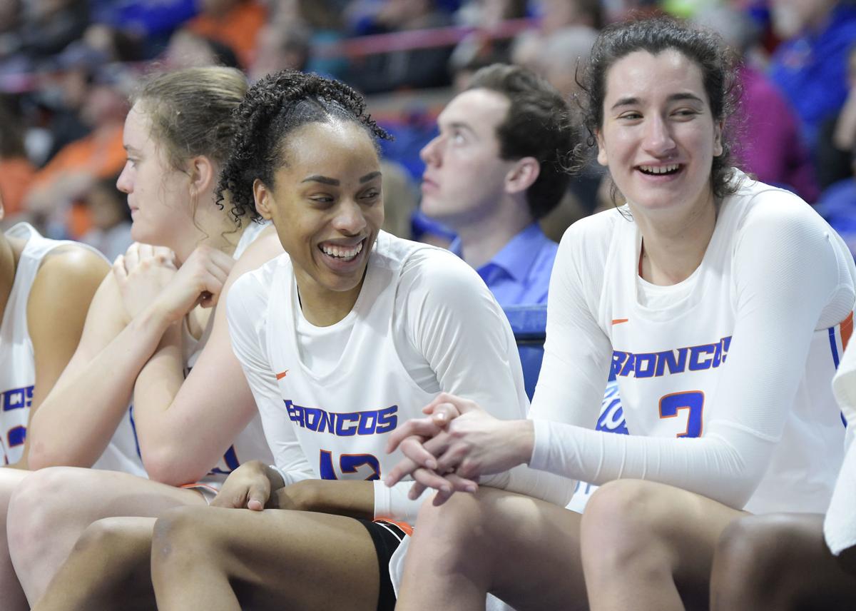 Boise State 80 Nevada 65 Blue Turf Sports Idahopress Com