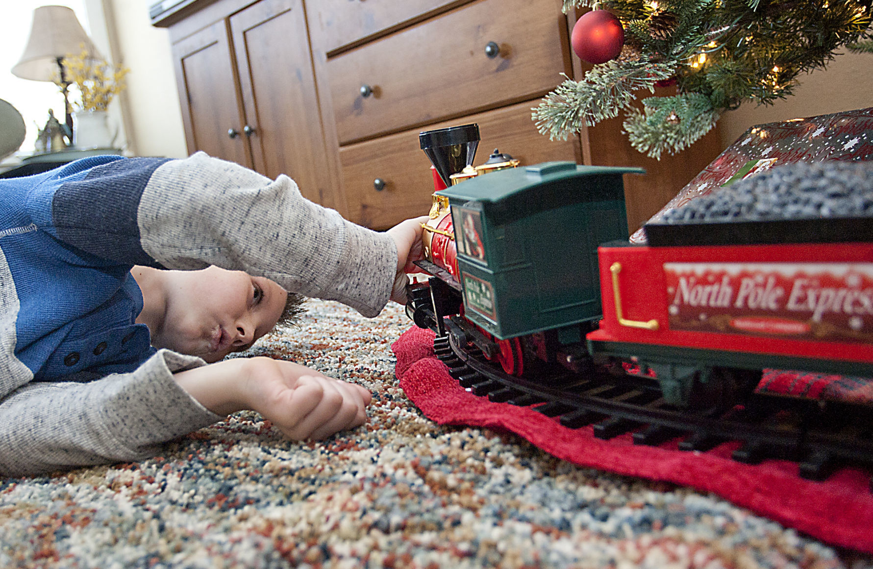 toy trains and christmas