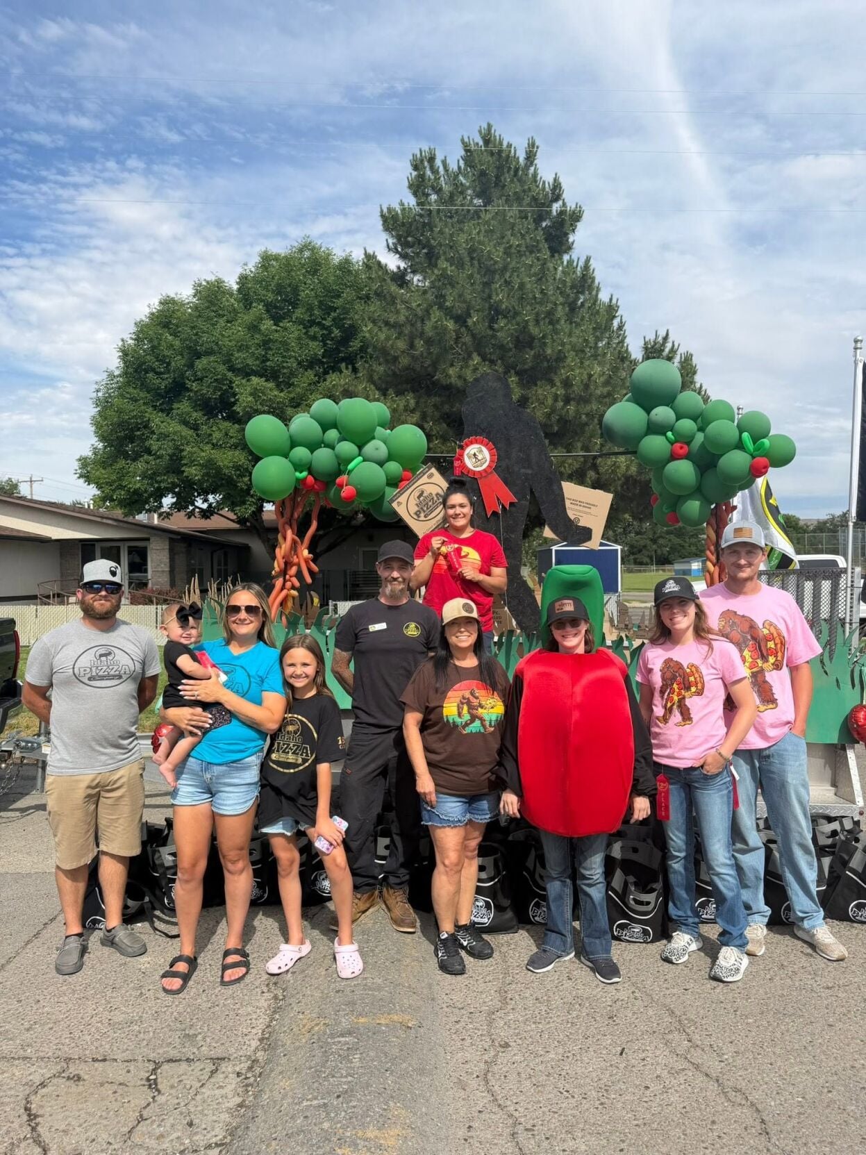Emmett Cherry Festival names pie eating contest, parade float winners ...