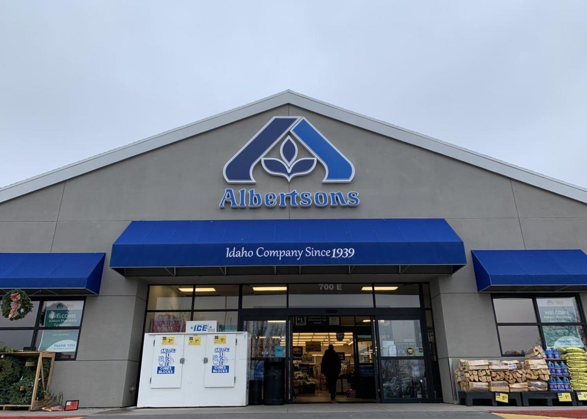 Albertsons says it will move ahead with IPO, sets price Money