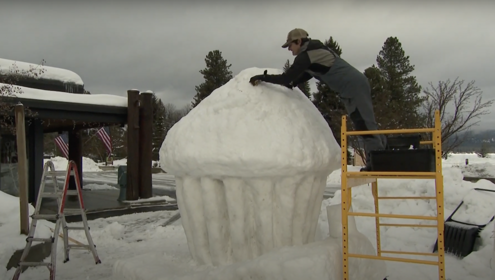 'You just have to make do with what you've got' Snow sculptors adjust