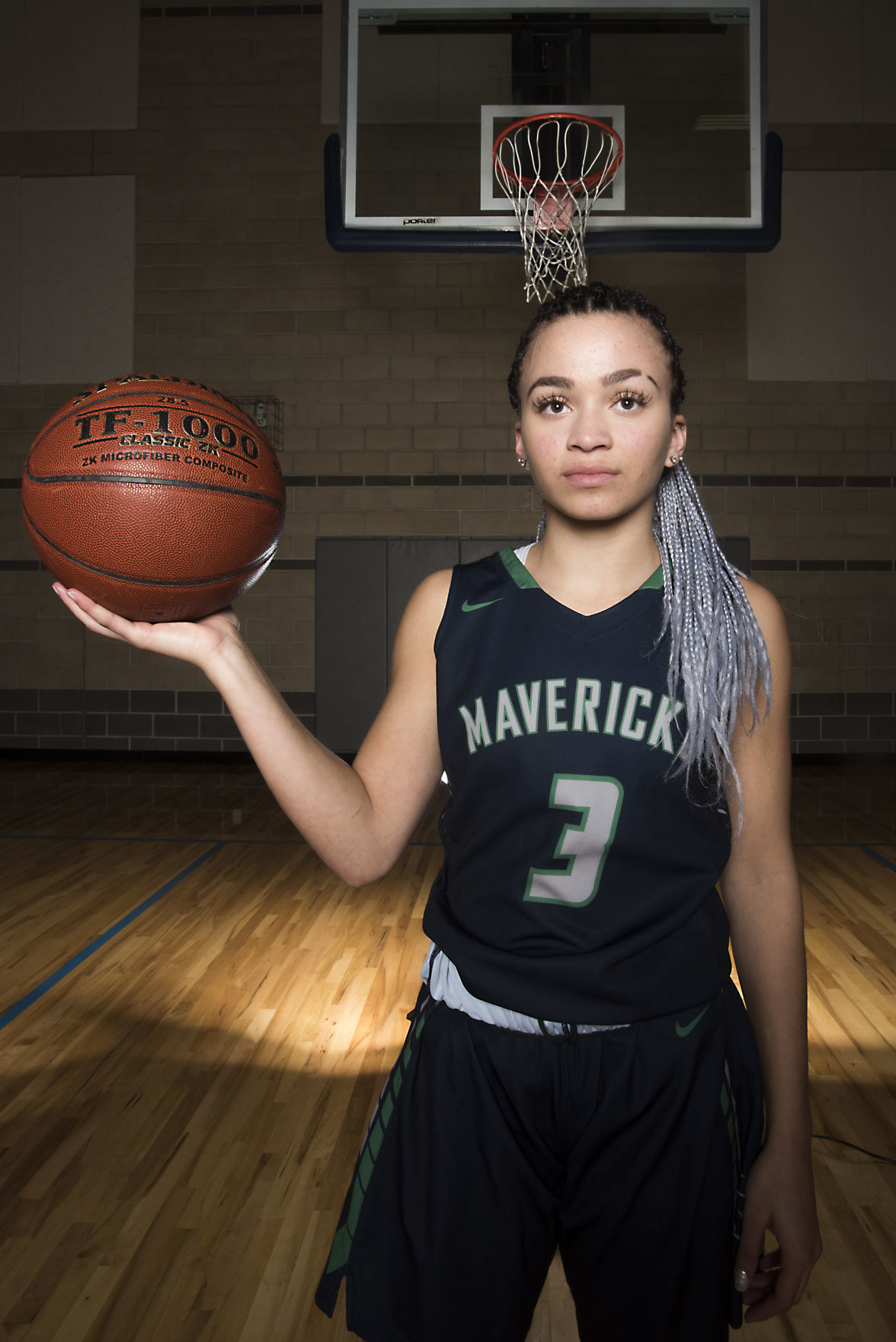 Mountain View’s Darian White used basketball to overcome personal