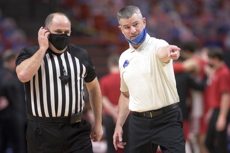 Utah State win triggers one-year contract extension for Boise State's ...